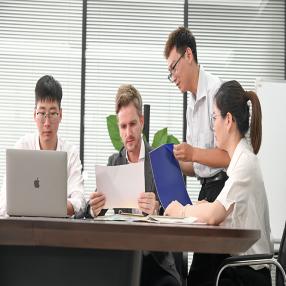 We hebben een sterk R&D-team en we kunnen producten ontwikkelen en produceren volgens ....